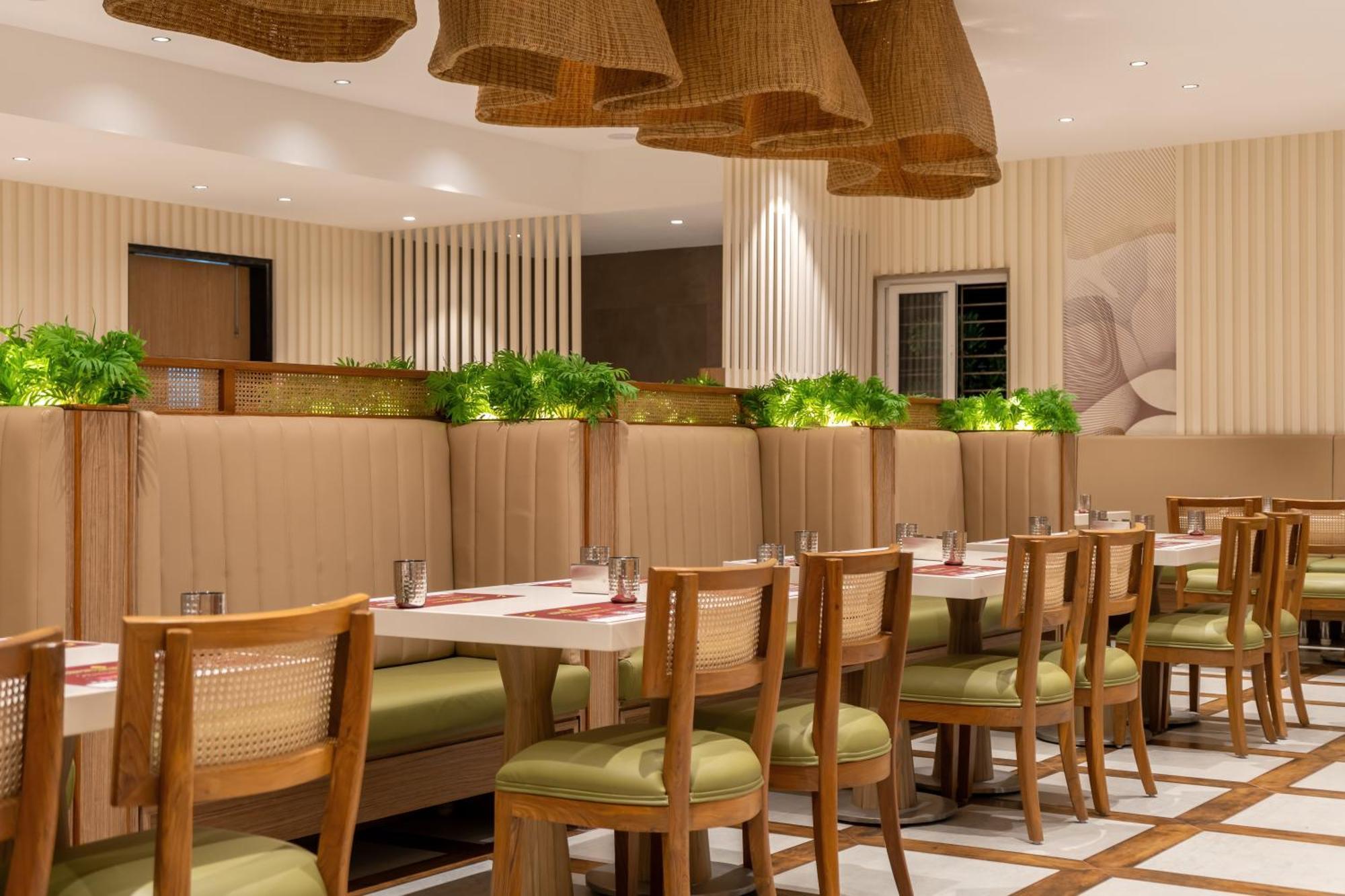 Copper Leaf Hotels, 蒂鲁内尔维利 外观 照片