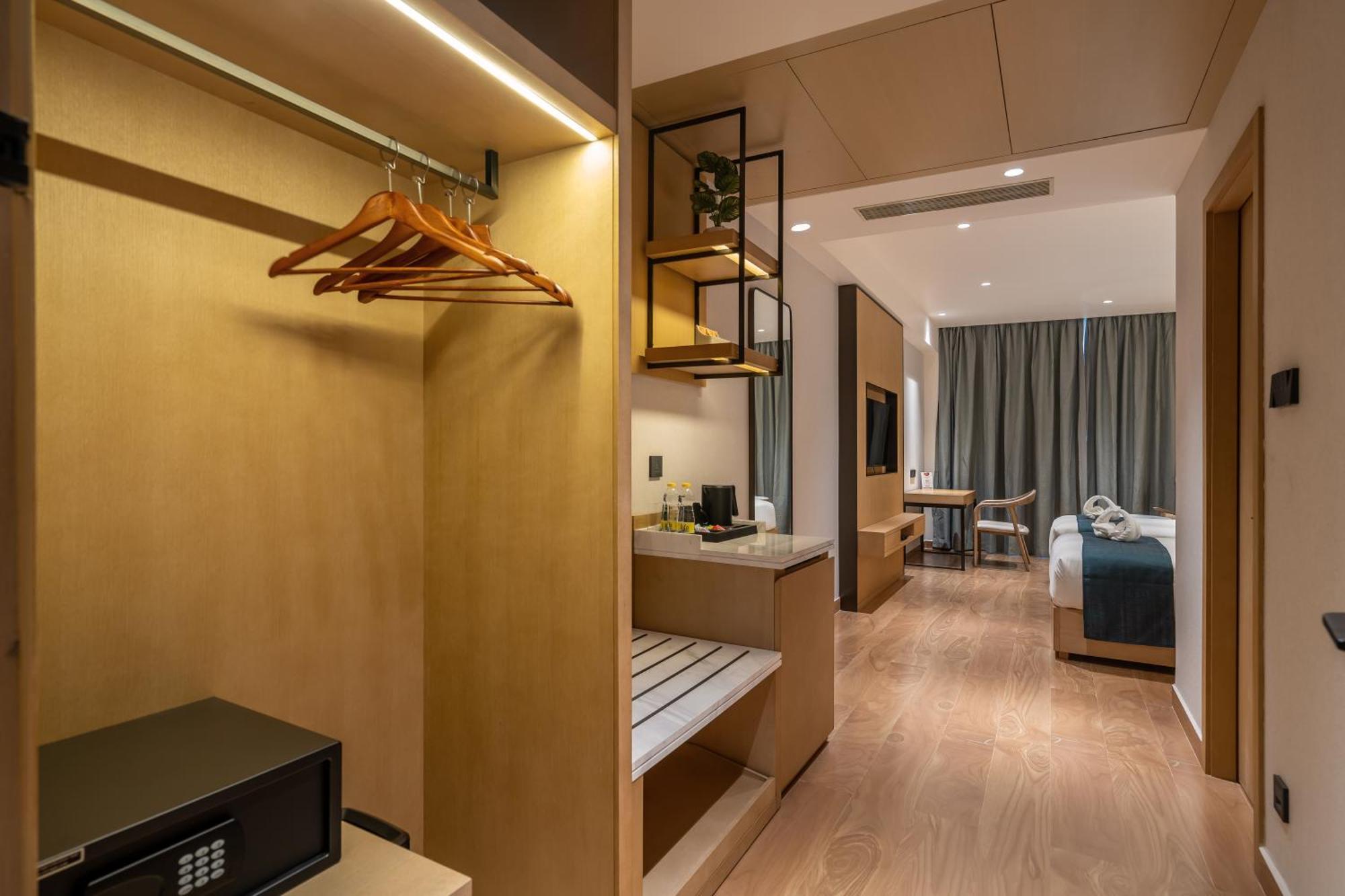 Copper Leaf Hotels, 蒂鲁内尔维利 外观 照片